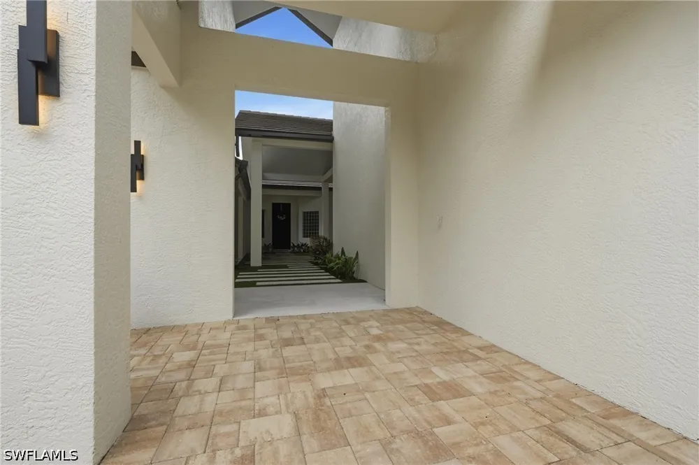 68th Street SW Naples, FL 34105