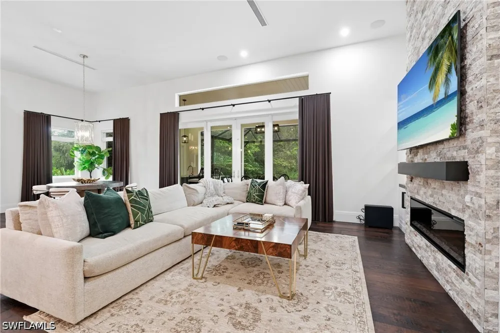 68th Street SW Naples, FL 34105