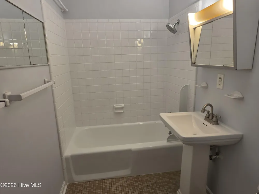 506 Greensboro Street #Apt 35 Carrboro, NC 27510