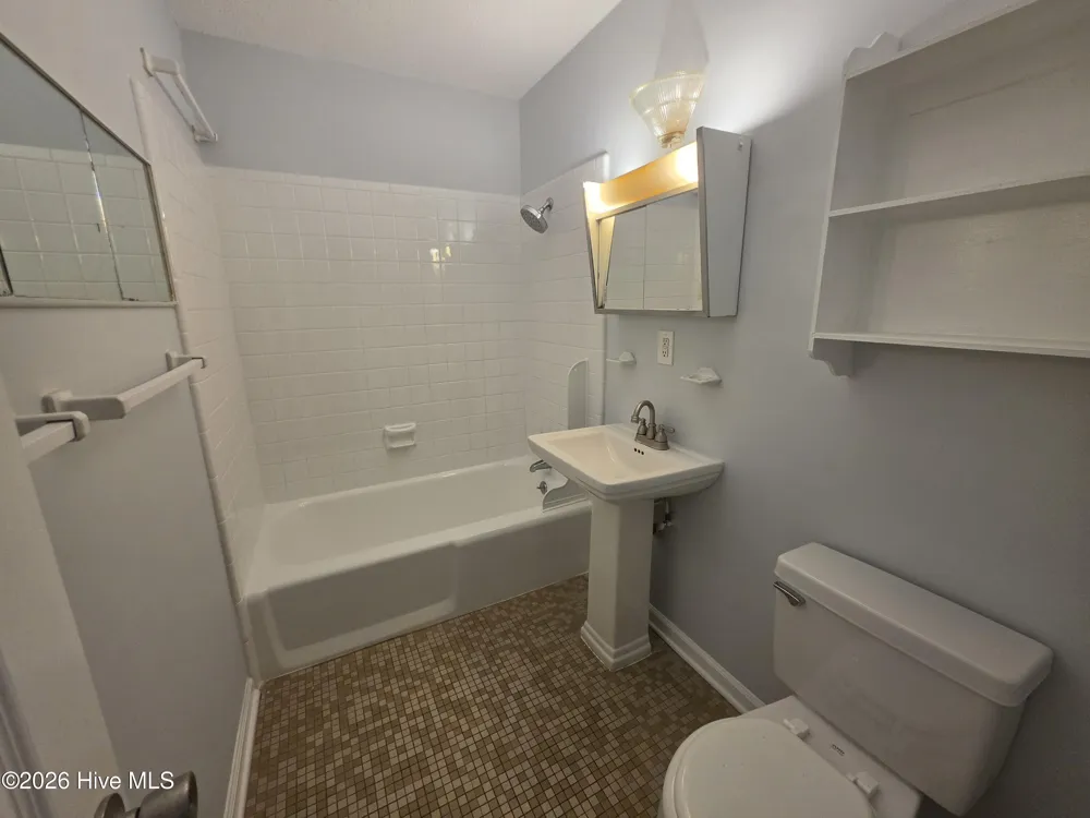 506 Greensboro Street #Apt 35 Carrboro, NC 27510