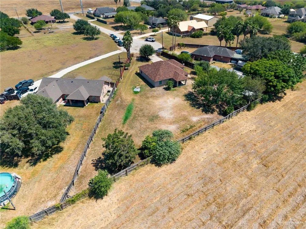 23582 Rio Concho Circle Harlingen, TX 78552