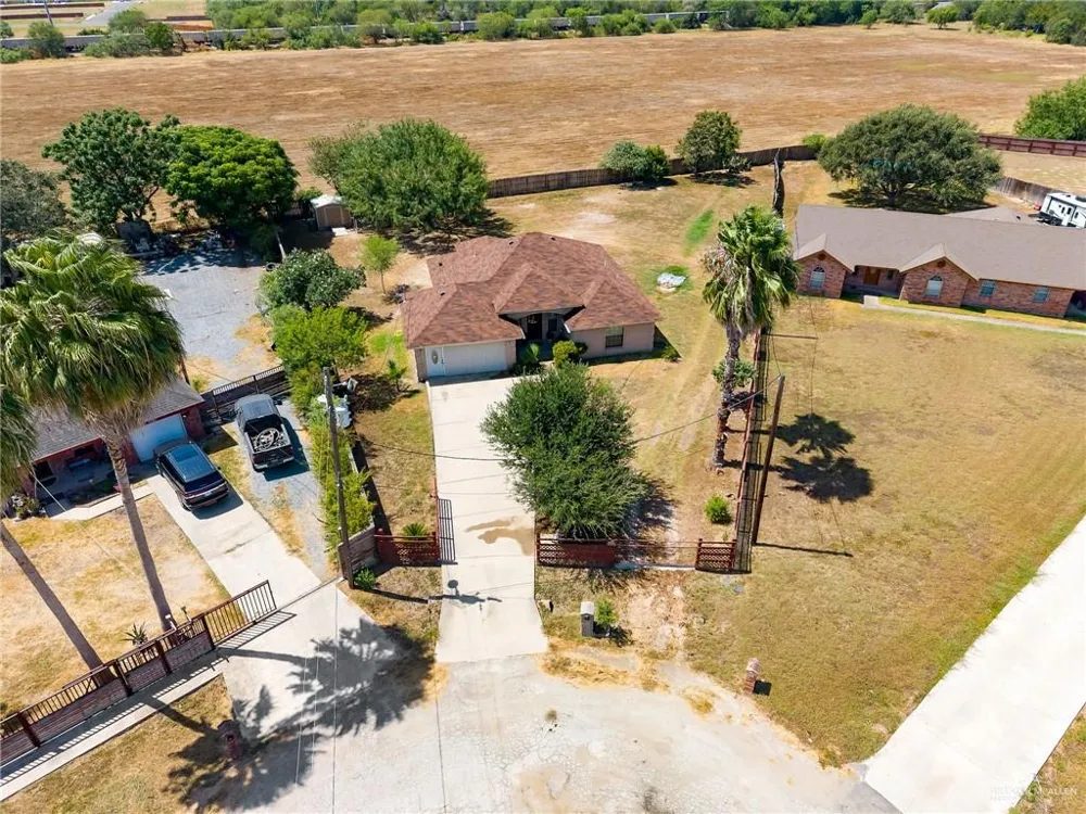 23582 Rio Concho Circle Harlingen, TX 78552