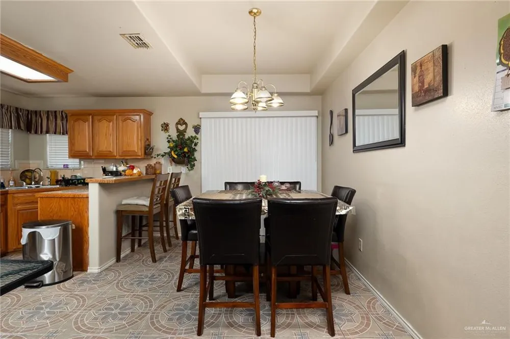 23582 Rio Concho Circle Harlingen, TX 78552