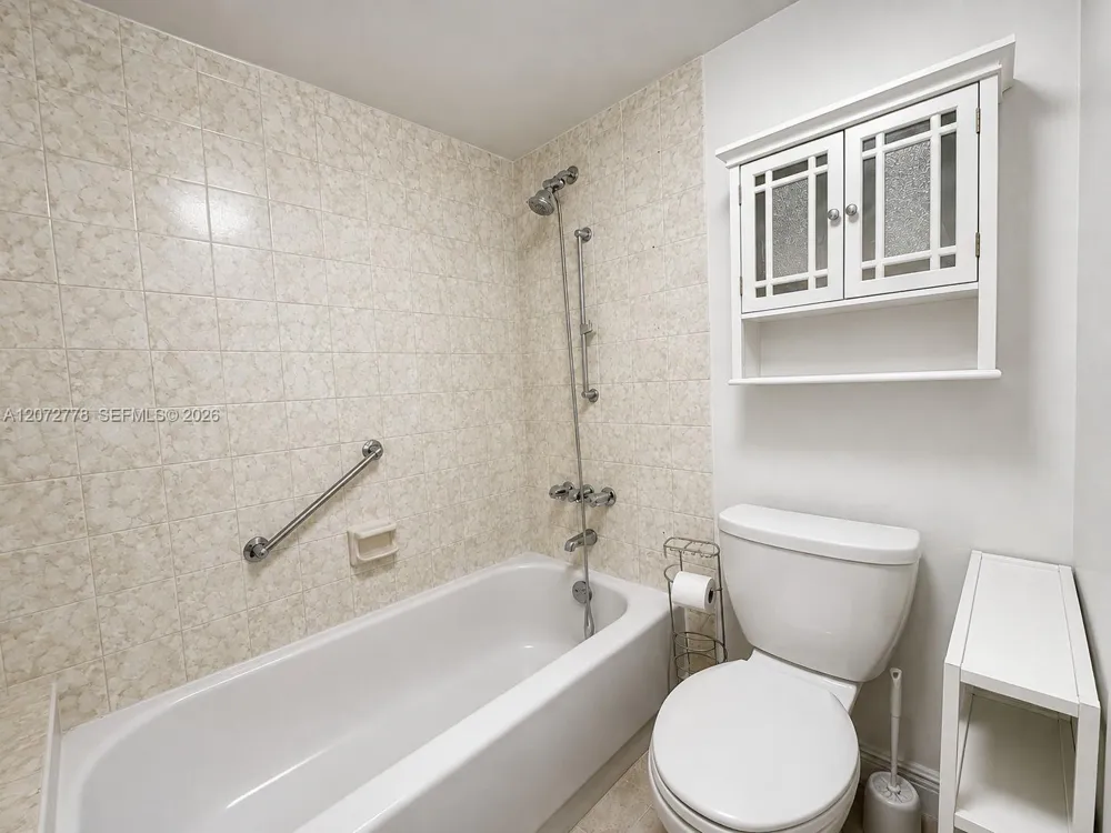 1101 Colony Point Circle ##123 Pembroke Pines, FL 33026