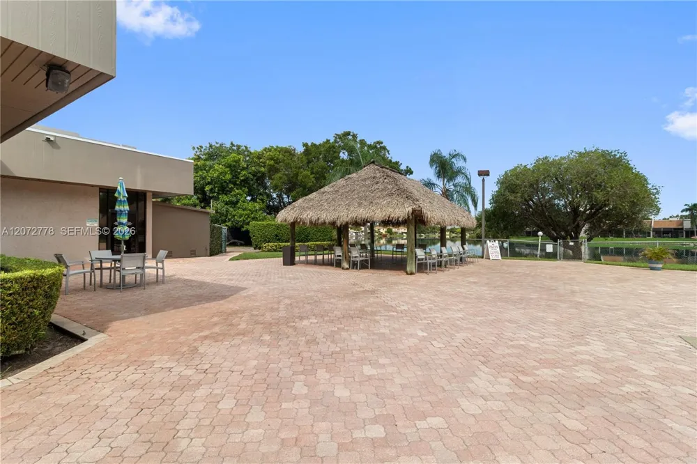 1101 Colony Point Circle ##123 Pembroke Pines, FL 33026