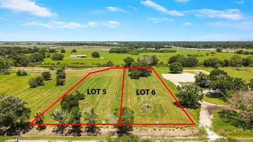 1226 ne 48th Okeechobee, FL 34972