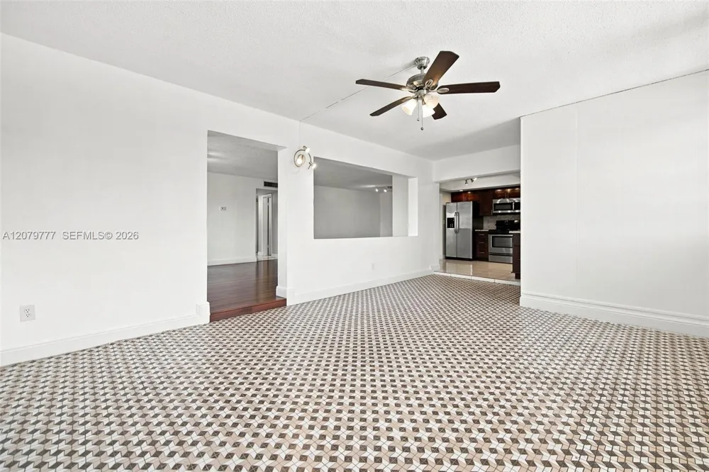 200 NE 12th Ave #1D Hallandale Beach, FL 33009