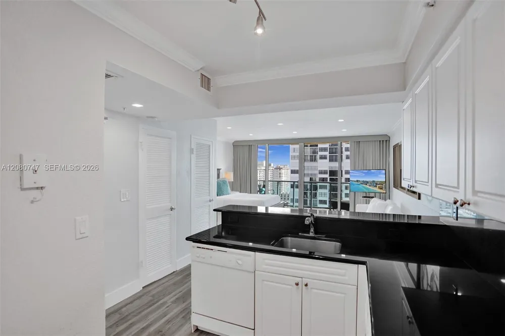 2501 S Ocean Dr #PH37 (available Non 3) Hollywood, FL 33019