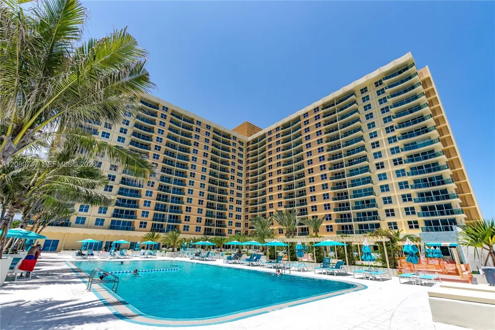 2501 S Ocean Dr #PH37 (available Non 3) Hollywood, FL 33019