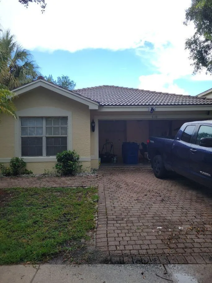 638 PEPPERGRASS Run Royal Palm Beach, FL 33411