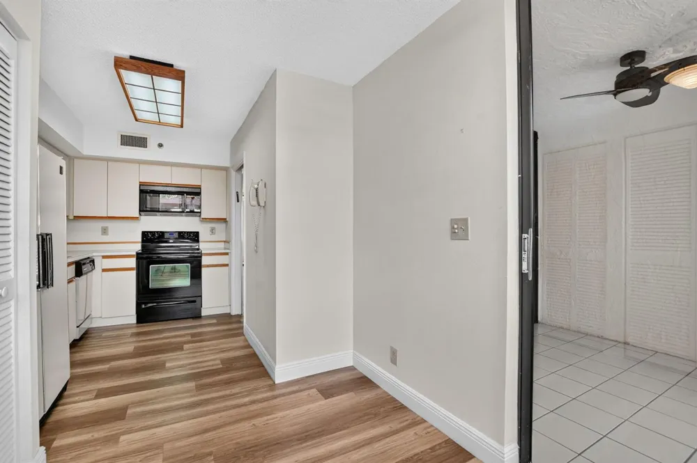 7201 PROMENADE DRIVE #101 Boca Raton, FL 33433