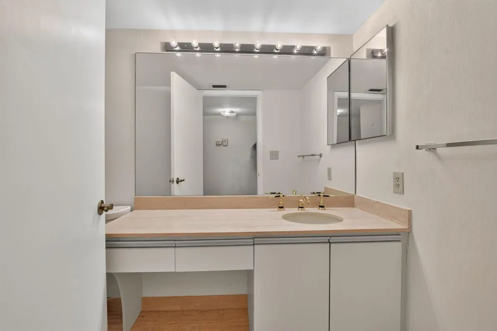 7201 PROMENADE DRIVE #101 Boca Raton, FL 33433