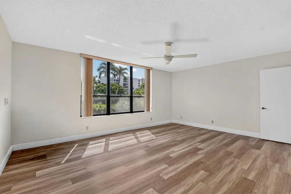 7201 PROMENADE DRIVE #101 Boca Raton, FL 33433