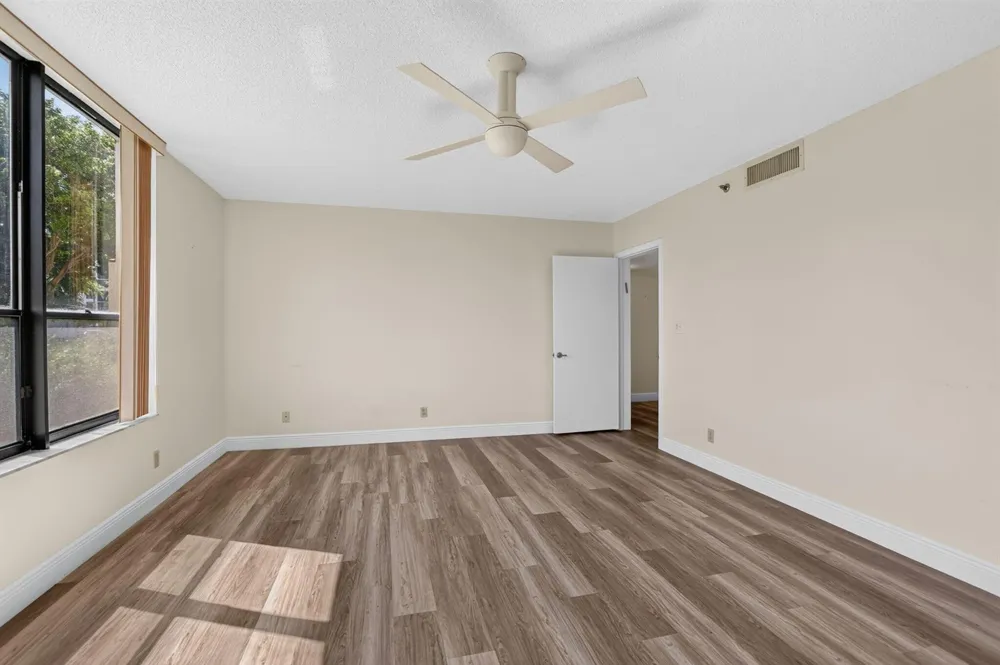 7201 PROMENADE DRIVE #101 Boca Raton, FL 33433