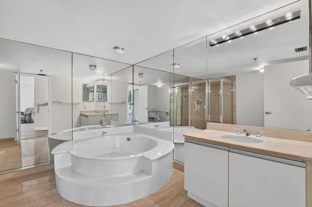 7201 PROMENADE DRIVE #101 Boca Raton, FL 33433