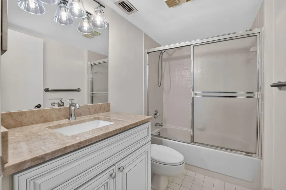 7201 PROMENADE DRIVE #101 Boca Raton, FL 33433