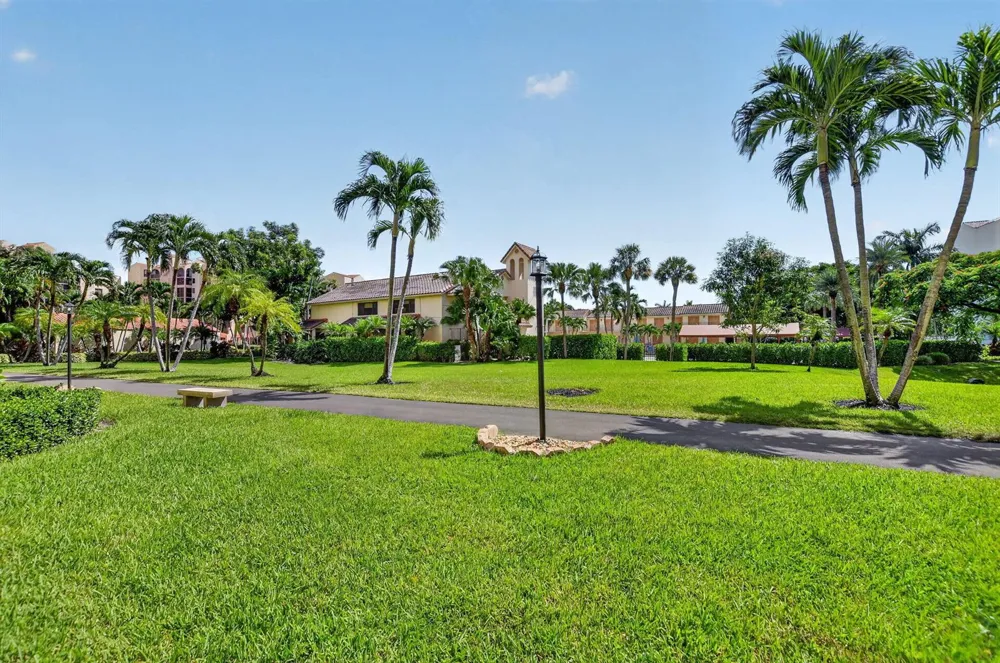 7201 PROMENADE DRIVE #101 Boca Raton, FL 33433