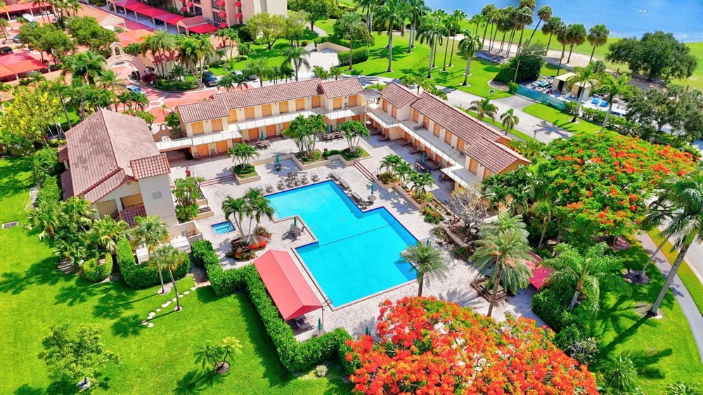 7201 PROMENADE DRIVE #101 Boca Raton, FL 33433