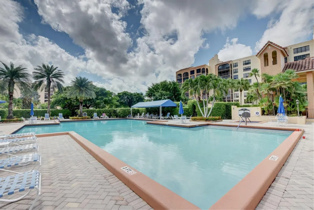 7201 PROMENADE DRIVE #101 Boca Raton, FL 33433