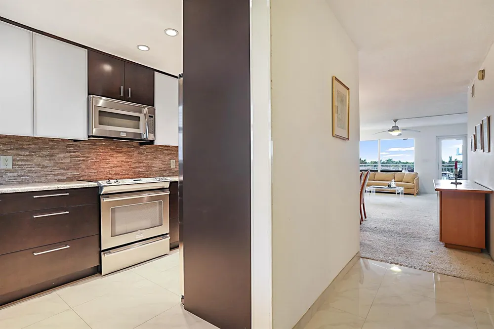 3114 S Ocean Boulevard #509 Highland Beach, FL 33487