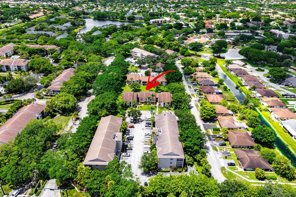 5040 Rose Hill Drive #206 Boynton Beach, FL 33437