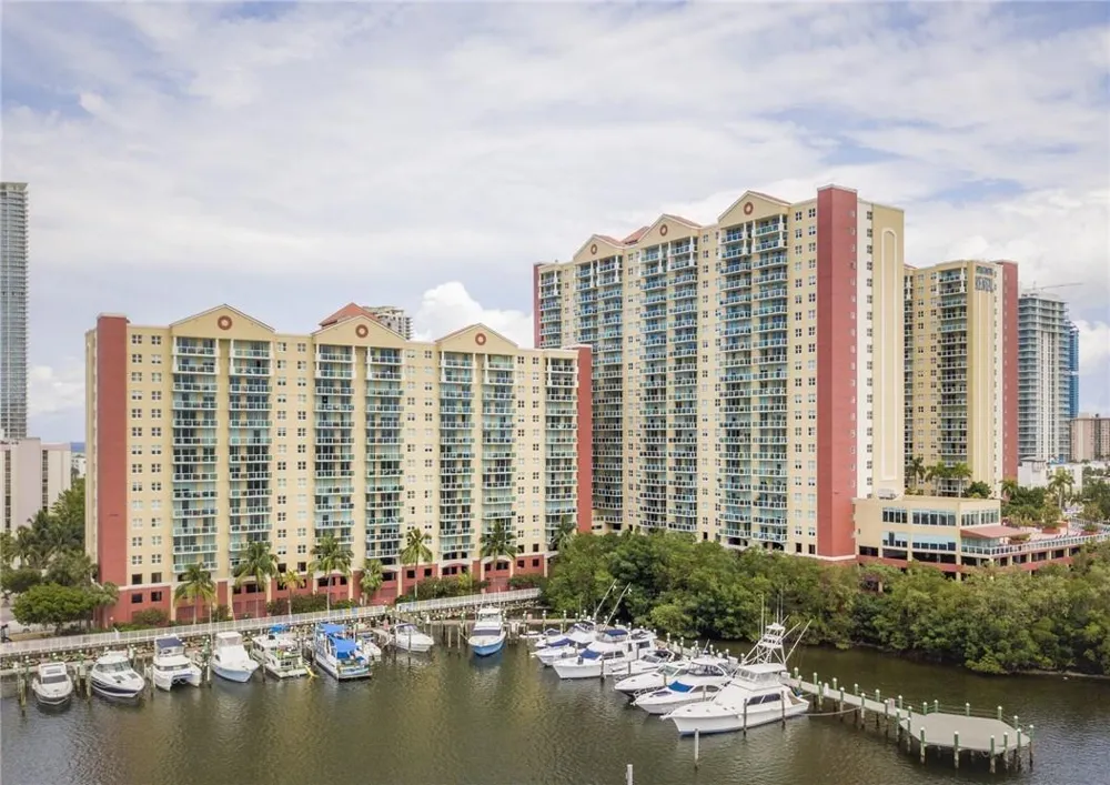 16900 Bay Road #3-804 Sunny Isles Beach, FL 33160