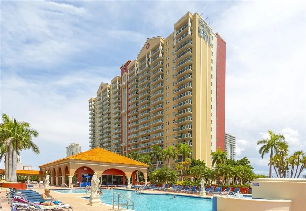 16900 Bay Road #3-804 Sunny Isles Beach, FL 33160