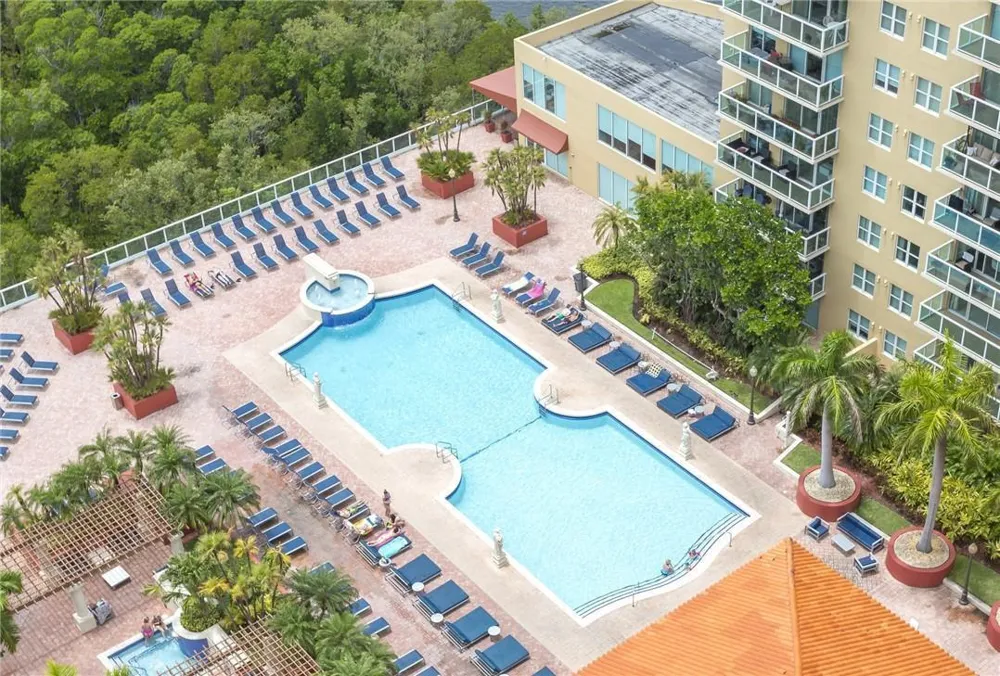 16900 Bay Road #3-804 Sunny Isles Beach, FL 33160