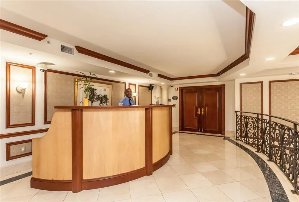 16900 Bay Road #3-804 Sunny Isles Beach, FL 33160