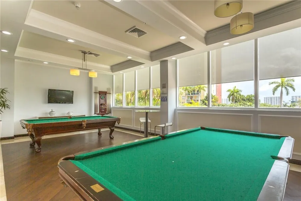 16900 Bay Road #3-804 Sunny Isles Beach, FL 33160