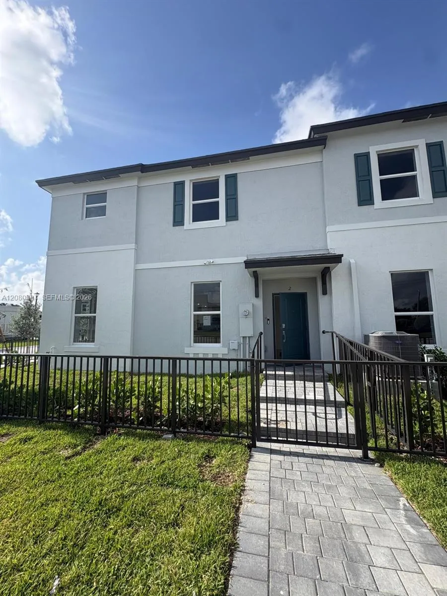 12450 SW 248 #5 Homestead, FL 33032