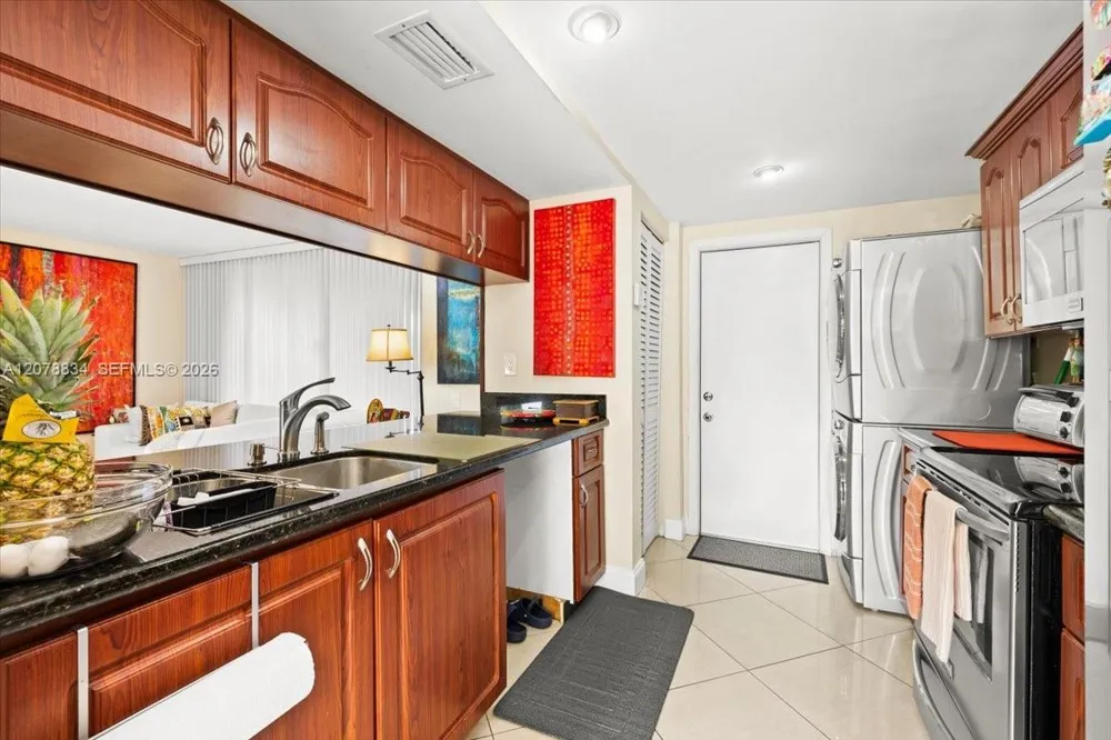 7100 SW 112th Ave Miami, FL 33173