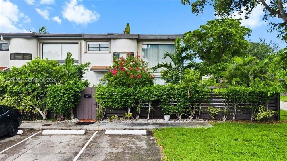 7100 SW 112th Ave Miami, FL 33173