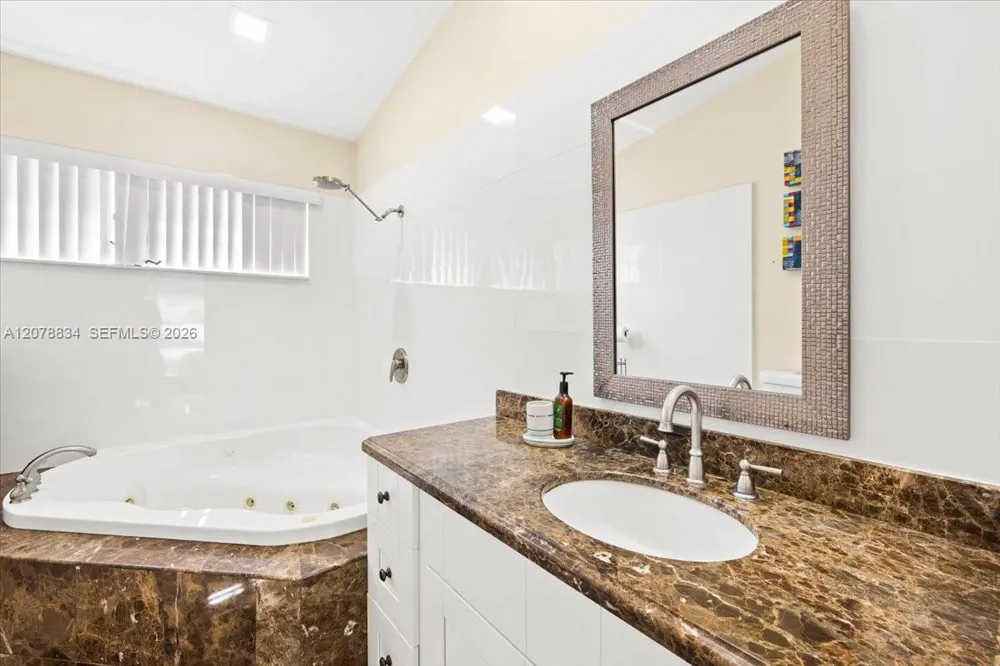 7100 SW 112th Ave Miami, FL 33173