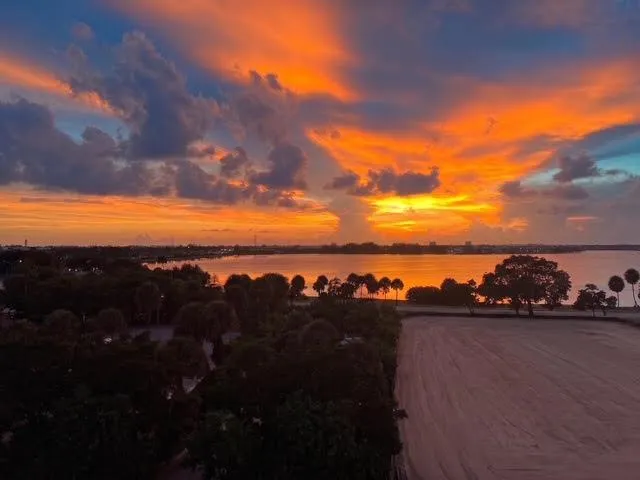 616 CLEARWATER PARK ROAD #513 West Palm Beach, FL 33401