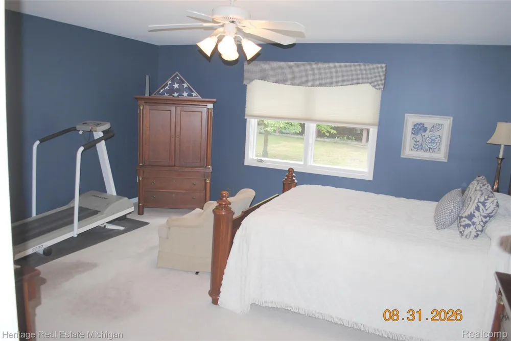 380 Walnut Drive South Lyon City, MI 48178