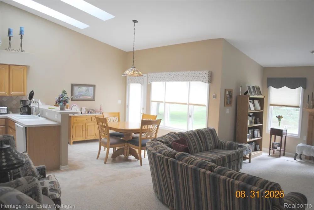 380 Walnut Drive South Lyon City, MI 48178