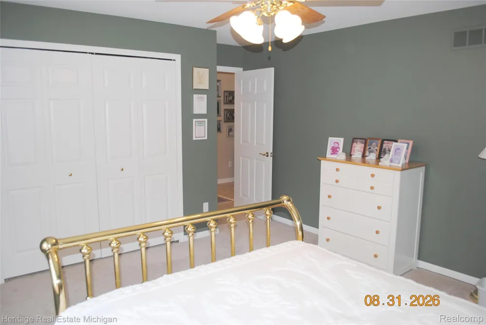380 Walnut Drive South Lyon City, MI 48178