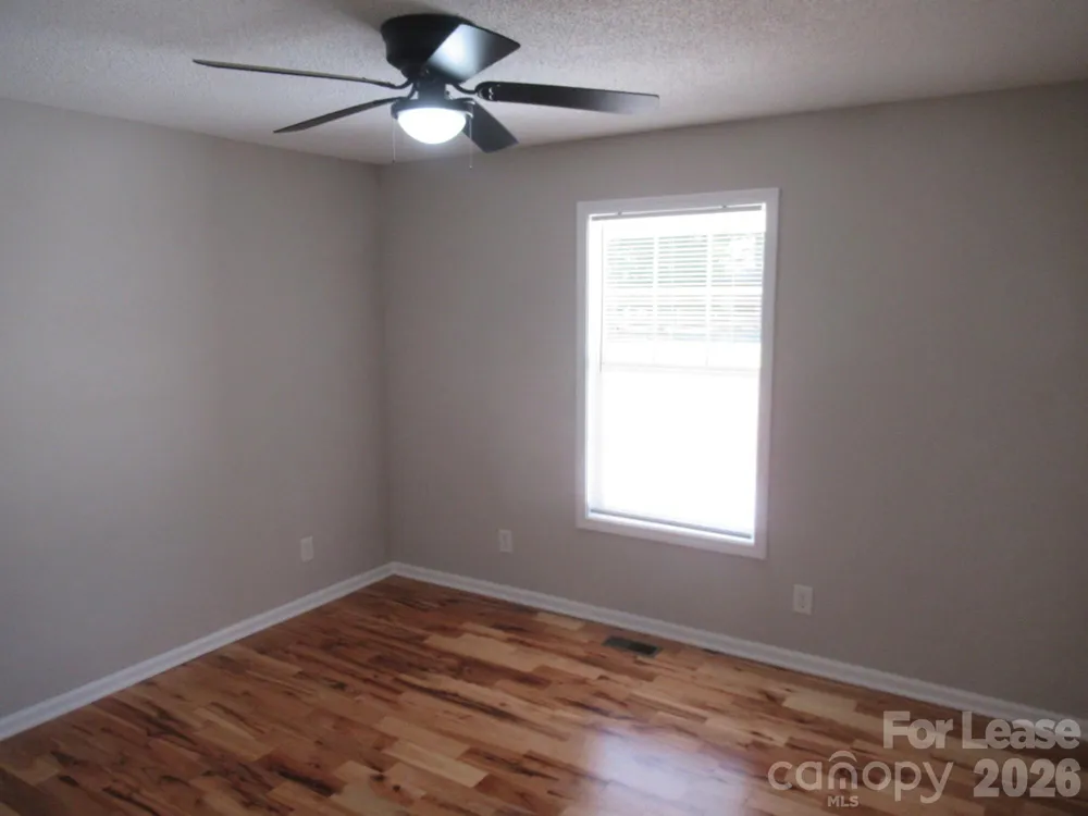 820 Horseshoe Lake Road Lincolnton, NC 28092