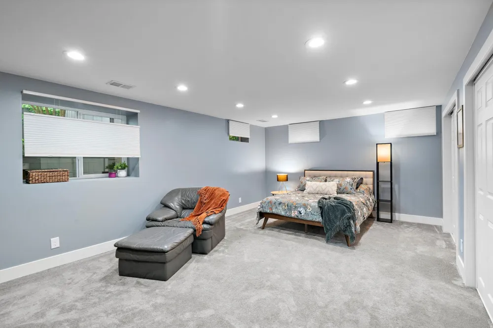 2125 Orkla Drive Golden Valley, MN 55427