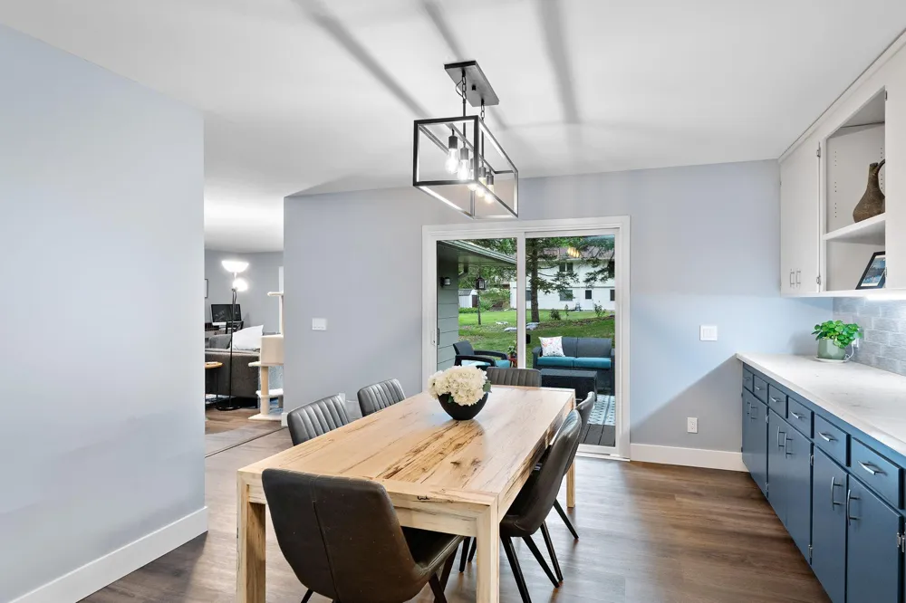 2125 Orkla Drive Golden Valley, MN 55427