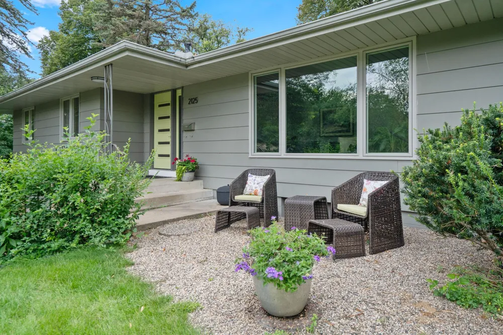 2125 Orkla Drive Golden Valley, MN 55427