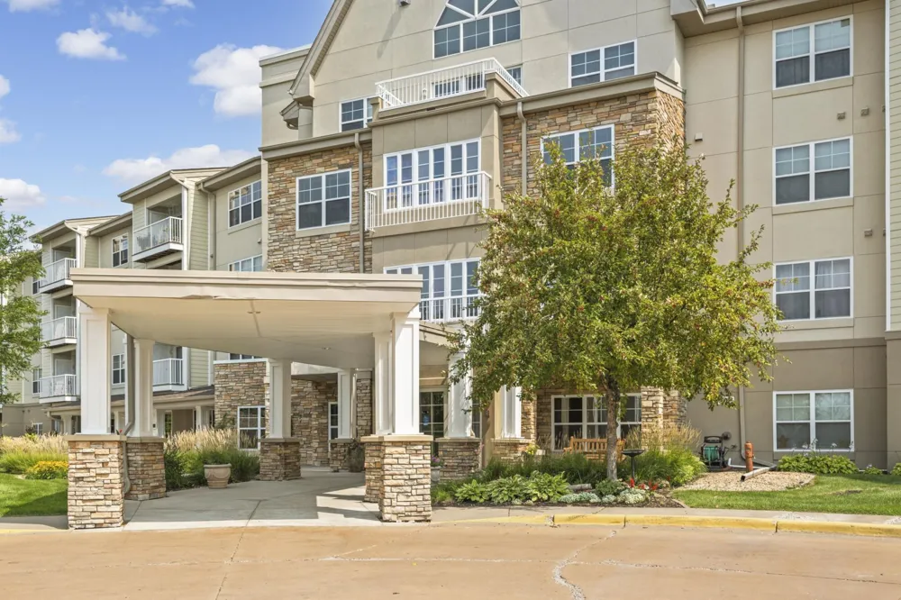 5650 Boone Avenue #116 New Hope, MN 55428