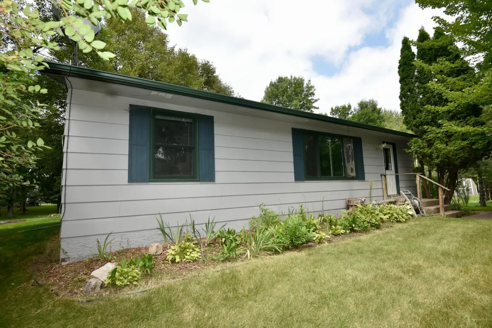 1145 Woodland Court NW Milaca, MN 56353