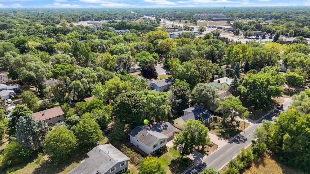 11377 Lily Street NW Coon Rapids, MN 55433