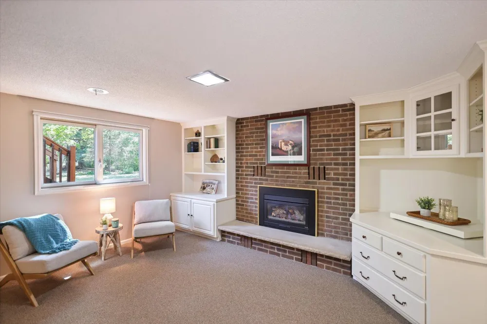 11377 Lily Street NW Coon Rapids, MN 55433