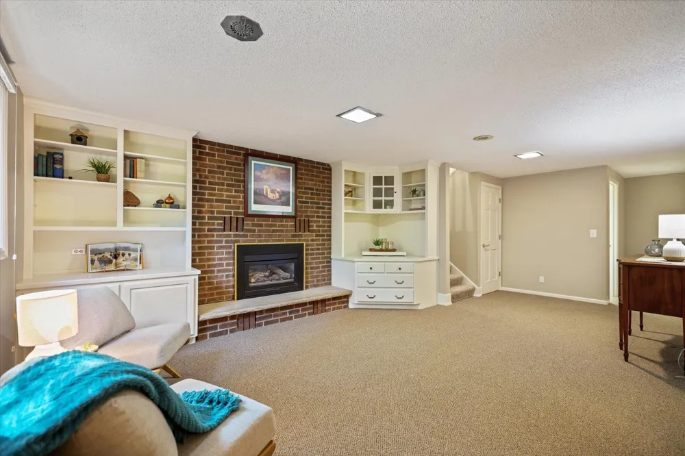 11377 Lily Street NW Coon Rapids, MN 55433