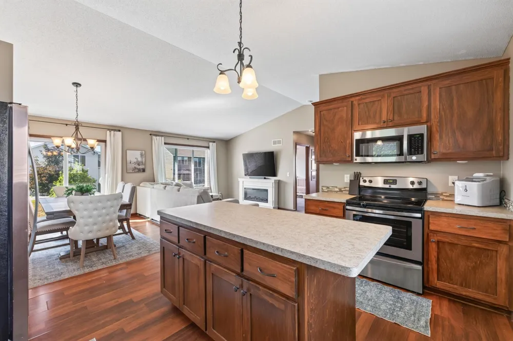 3364 235th Lane NW Saint Francis, MN 55070