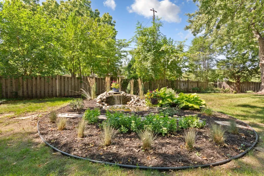 8720 11th Avenue S Bloomington, MN 55420