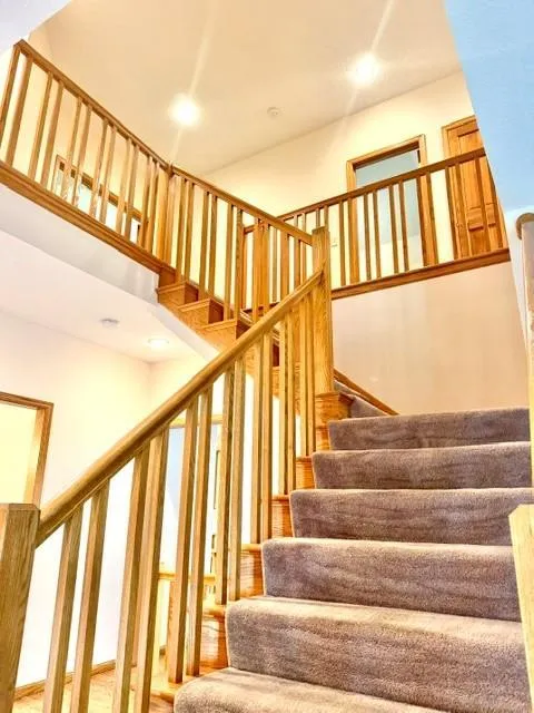 14817 Summit Oaks Drive Burnsville, MN 55337